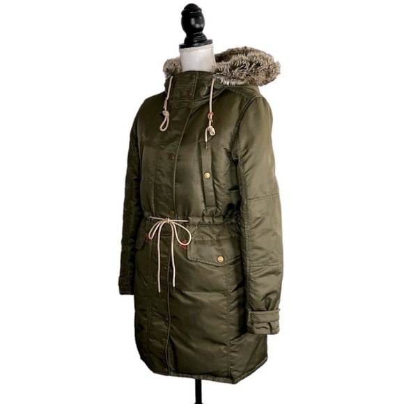 Levi Strauss Women’s Green Poly Duck Down Filled Faux Fur Hooded Parka Jacket - Picture 5 of 16